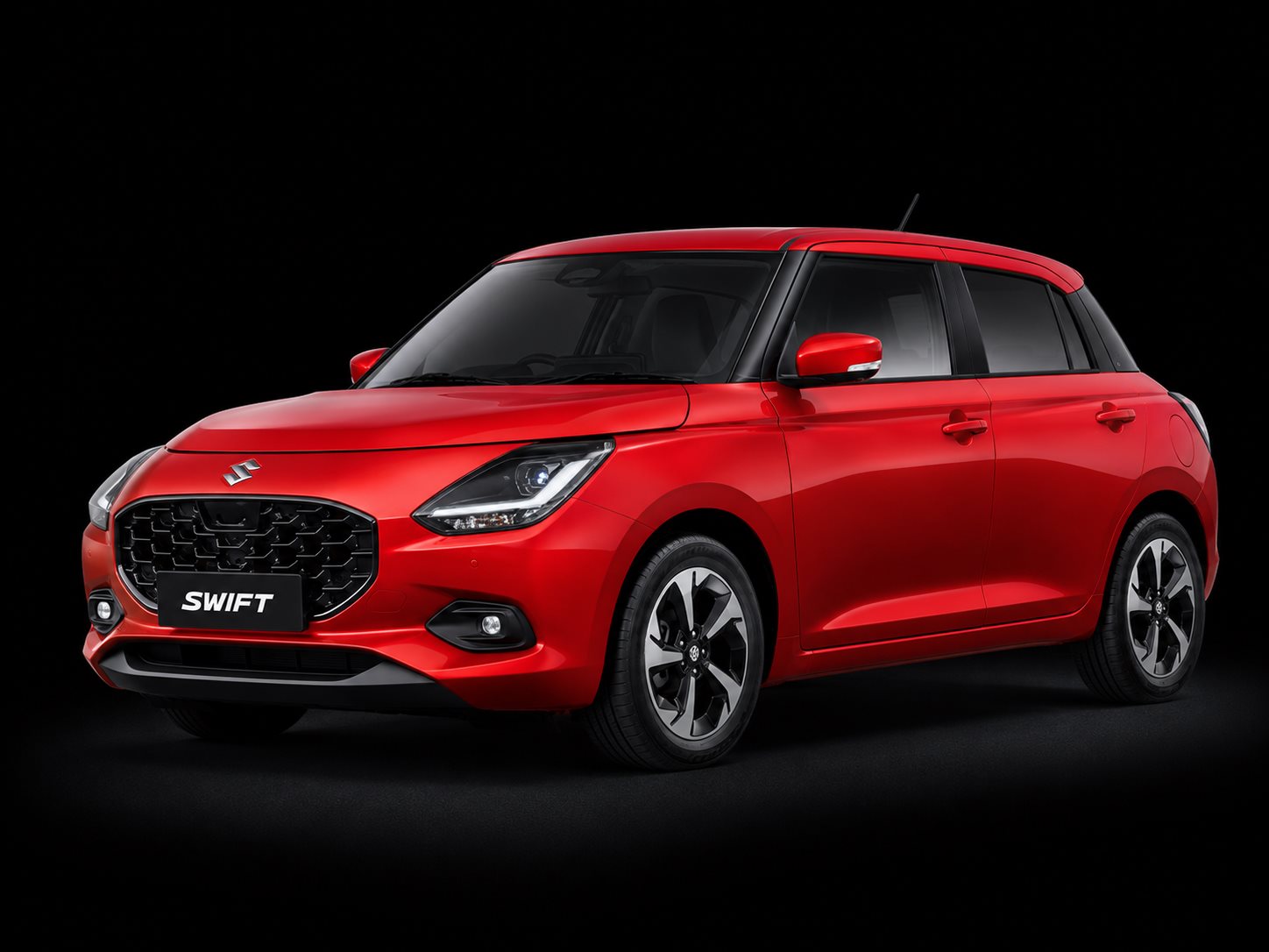 Suzuki Swift vermelho